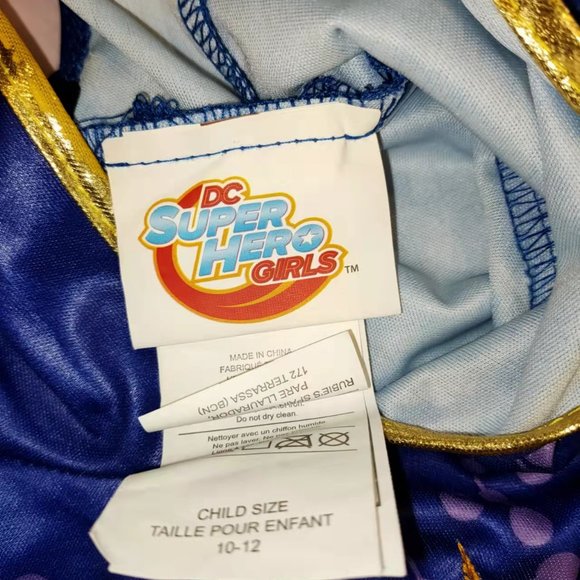 DC Bat Girl costume set: jumpsuit, wings etc. with Free Lego matching mask - Picture 2 of 6